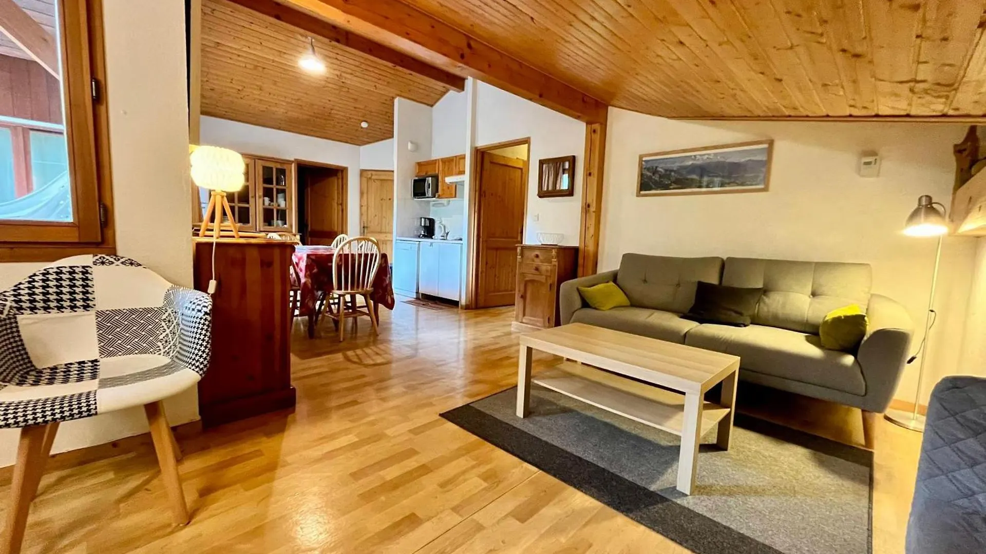 Appartement Calme Avec Piscines Et Salle De Sport - Fr-1-624-29 Samoëns